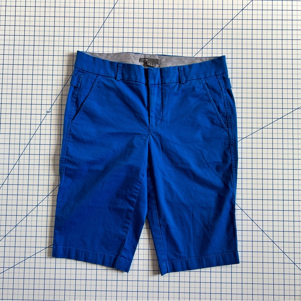 *SOLD* Vince Blue Side Buckle Bermuda Shorts, size 4